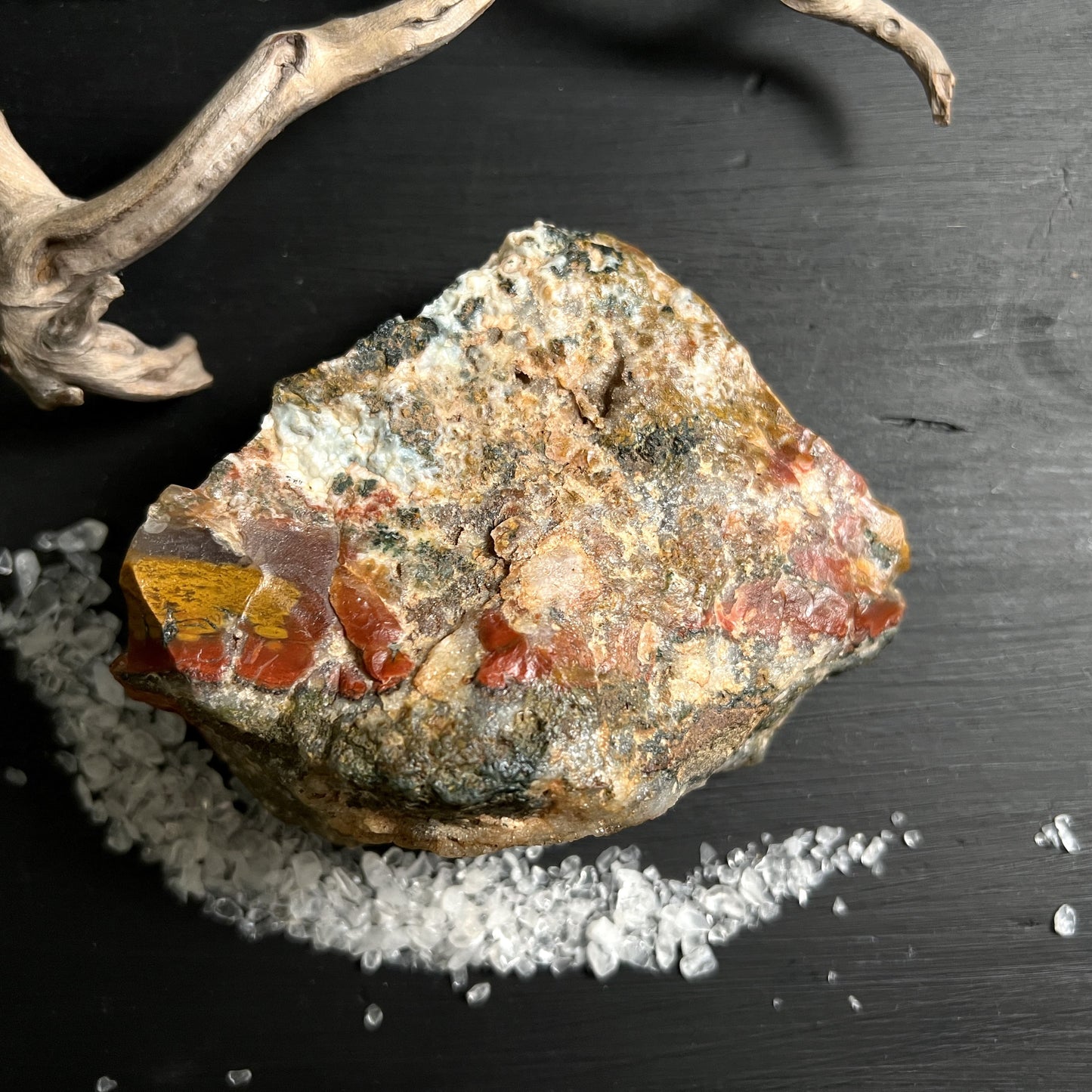 Heliotrop Rohstein von oben | Brasilien | 545g | Happy Minerals