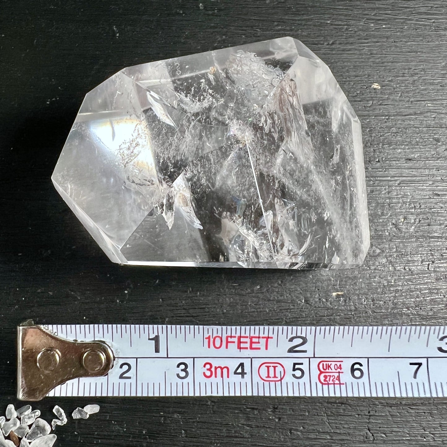 Bergkristall Polygon | Maßband | ca. 7 cm | Größenvergleich | Brasilien | Happy Minerals