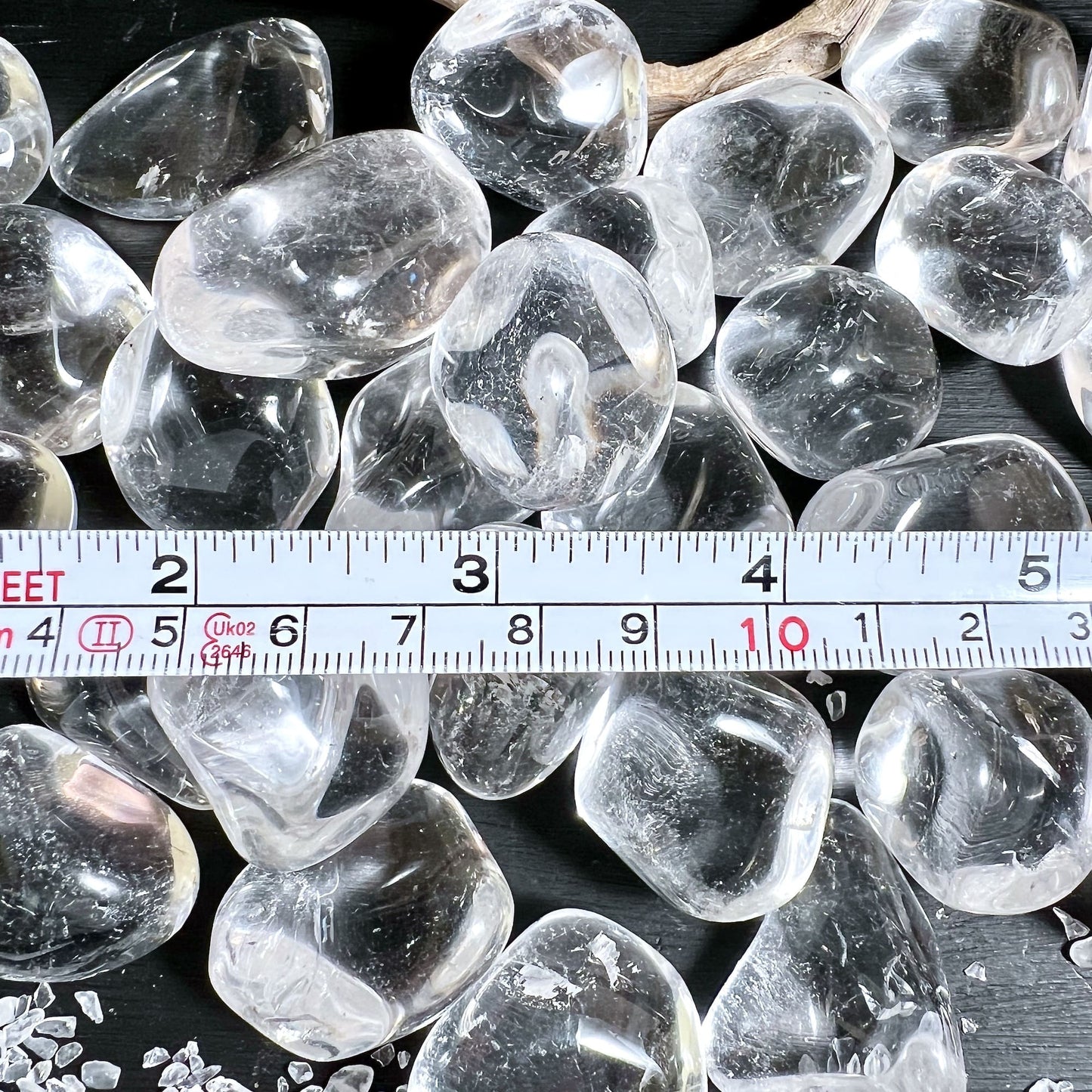 Clear Quartz Tumbled Stones, natürliche Klarheit & Energie | Happy Minerals