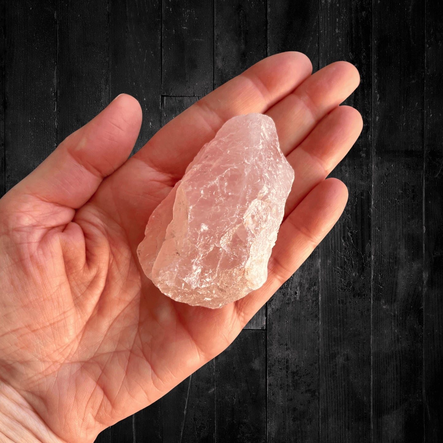 Rosa Rosenquarz Rohstücke aus Brasilien als Hochzeitsgeschenk oder Gastgeschenk | Happy Minerals