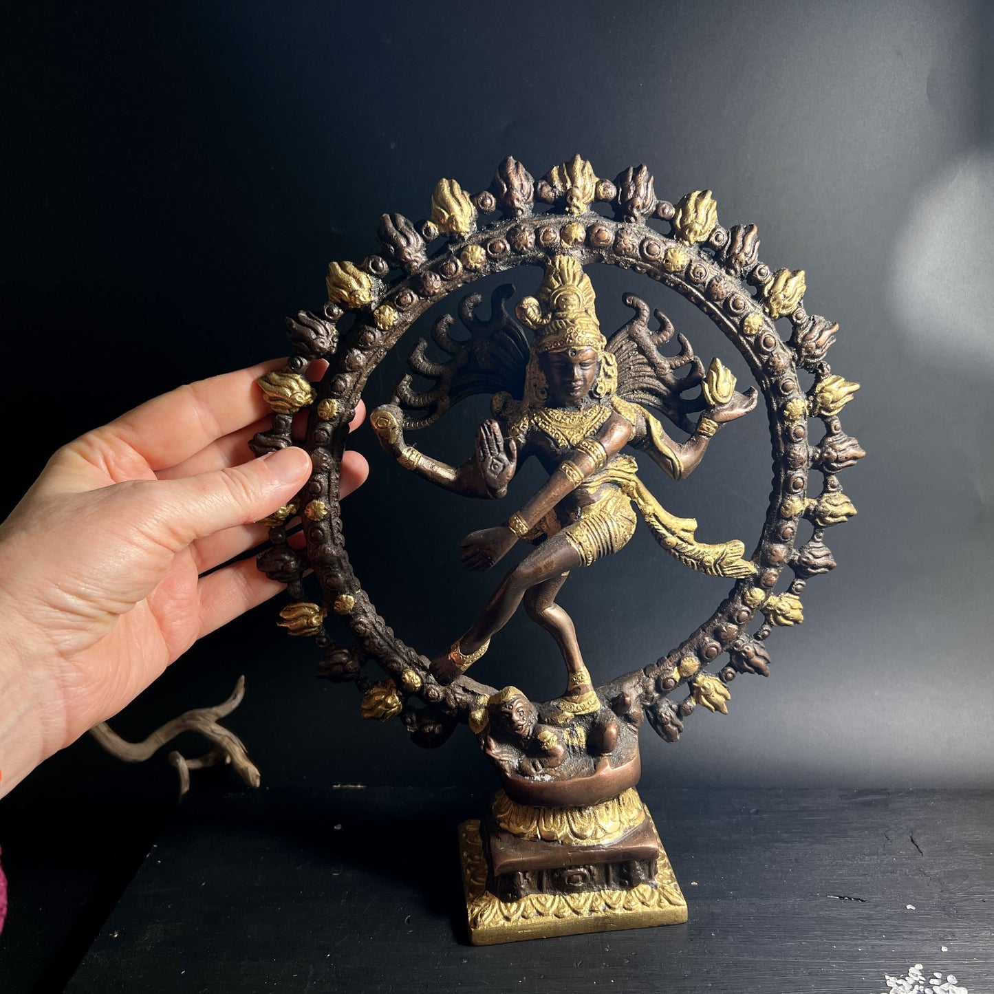 Shiva Statue als spirituelle Altardekoration | Happy Minerals