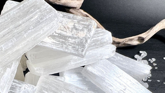 Selenit Bedeutung | Blogbeitrag | Happy Minerals