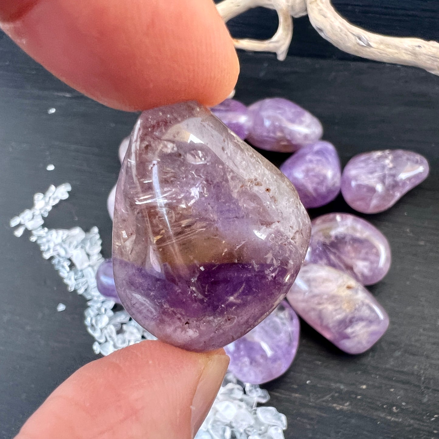 Ametrin Trommelsteine, Nahaufnahme  | Happy Minerals
