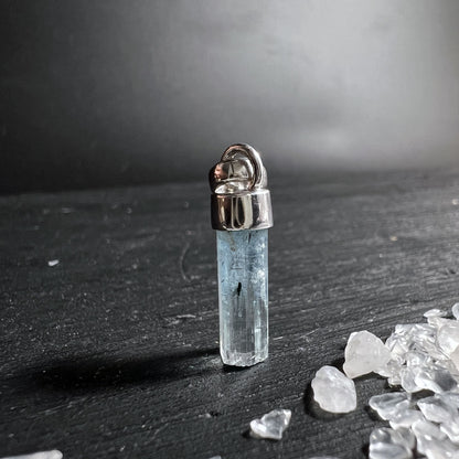 Aquamarin Anhänger mit Sterlingsilber | Happy Minerals