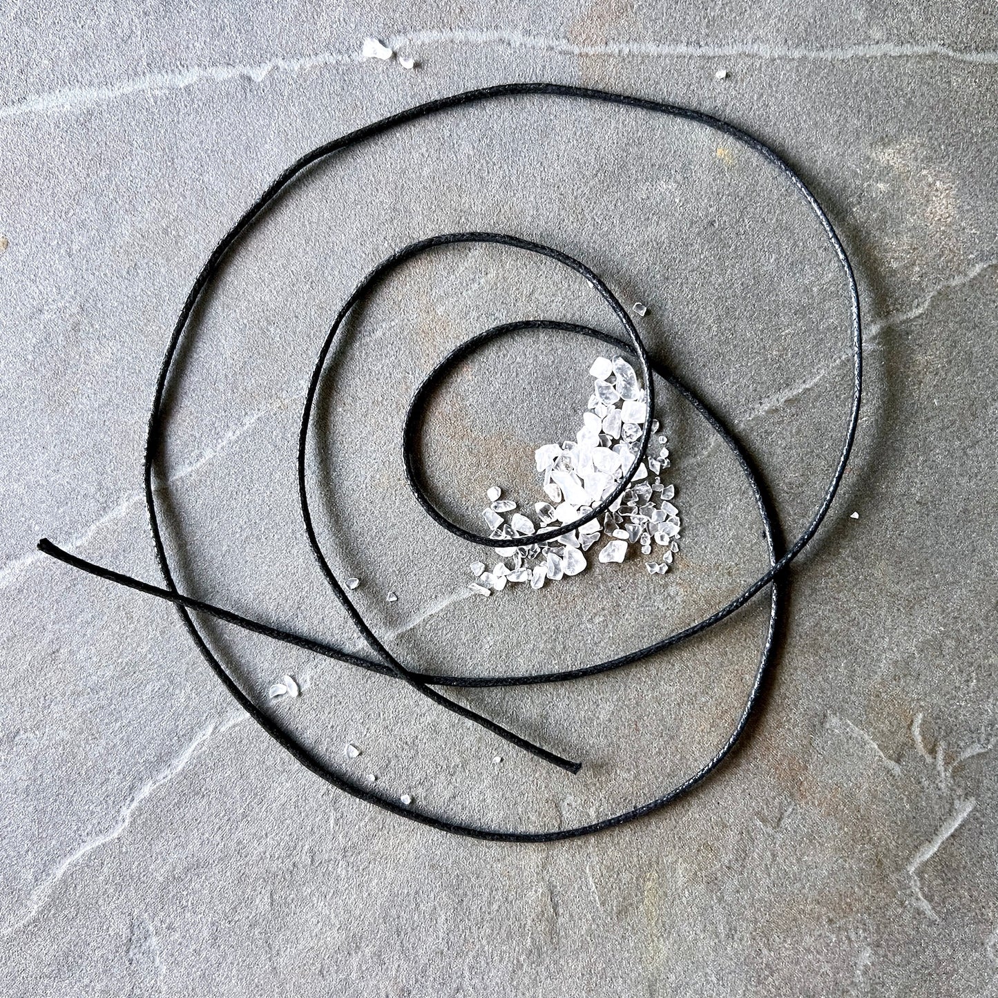 Baumwollband 1m/1.5mm schwarz | Happy Minerals