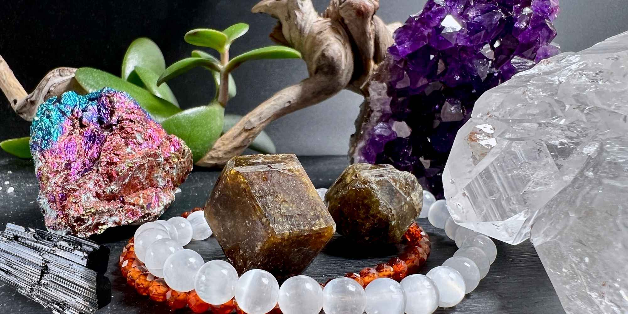 Bunte Naturkristalle für dein Zuhause. Top Qualität, ethisch beschafft. Happy Minerals