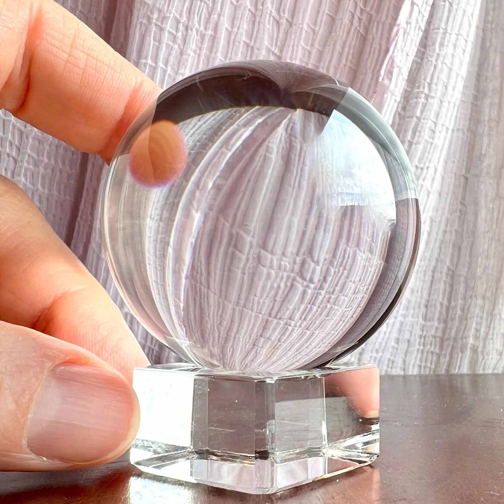 Wahrsagekugel, Fotografiezubehör, 6cm mit Glassockel | Happy Minerals