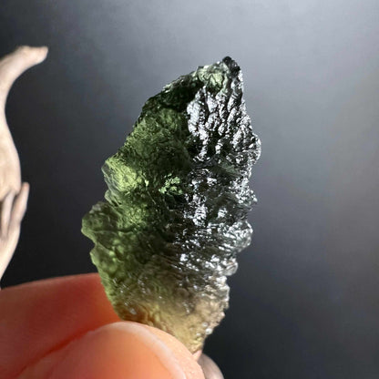 Moldavit Besednice Rohstein 13 Karat ca. 29mm - HAPPY MINERALS