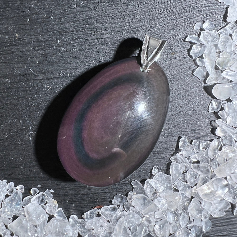 Regenbogen Obsidian Anhänger, lila mit Silberöse | Happy Minerals