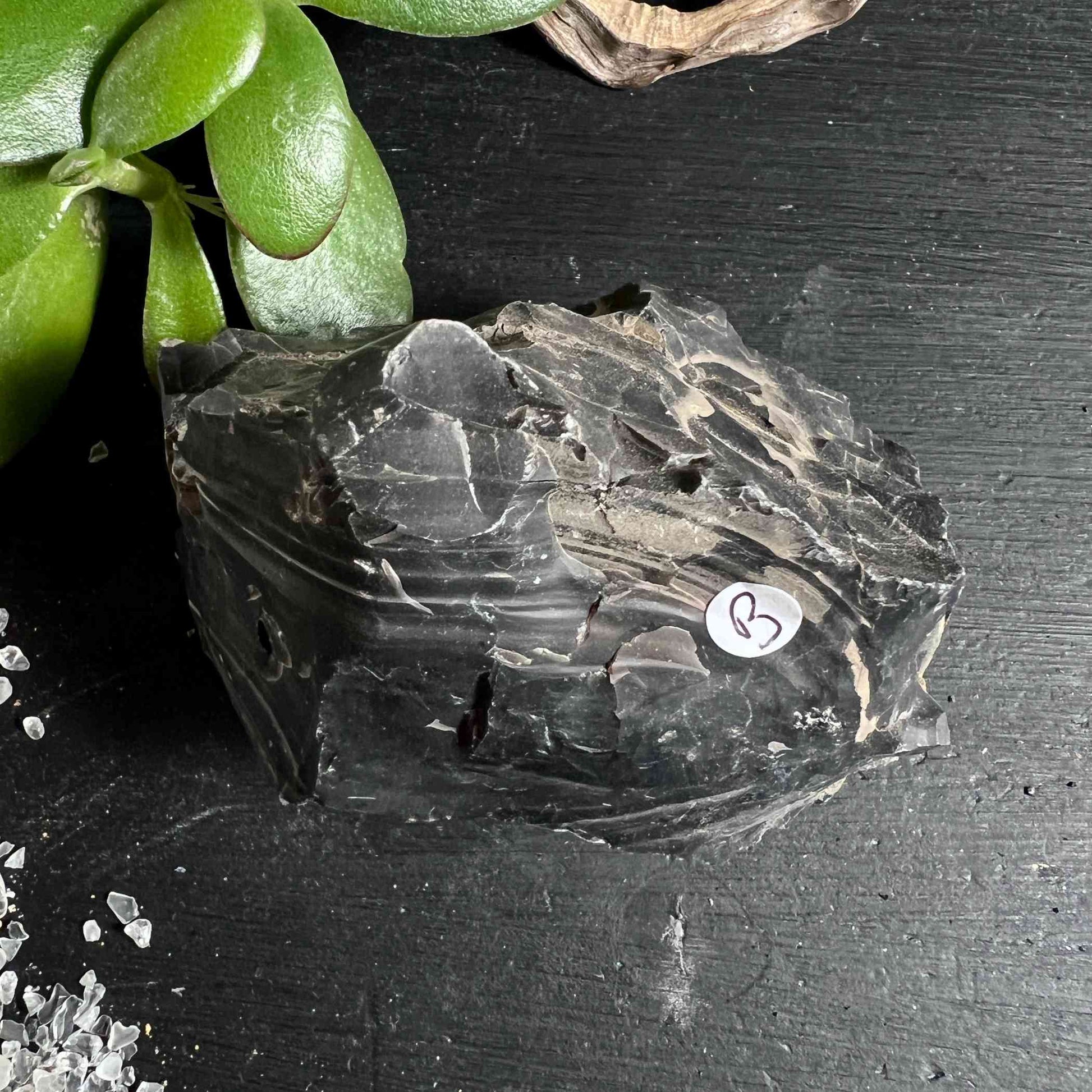Schwarzer Onyx Rohstein ca. 10cm
Erdung und Stärke, Auswahl B