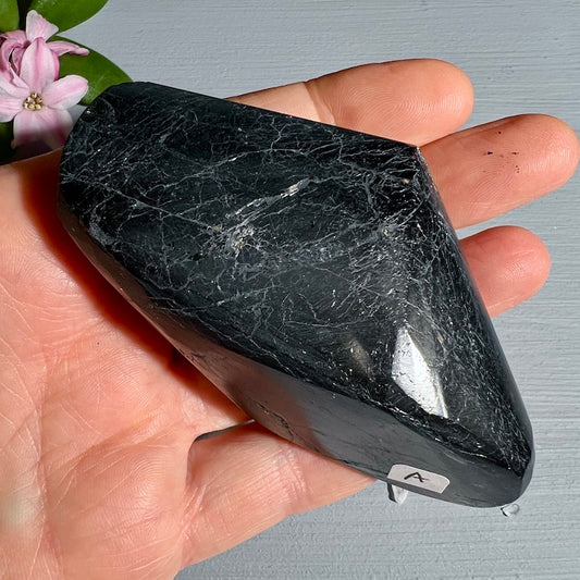 Schwarzer Turmalin - Polygon Variante A | Happy Minerals