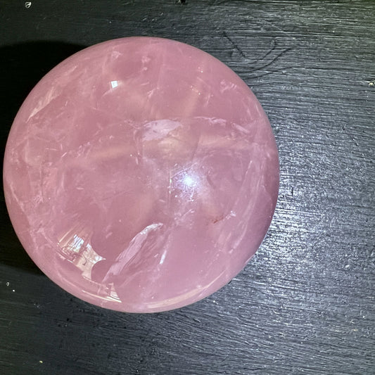 Sternrosenquarz Kugel, 65mm | Happy Minerals