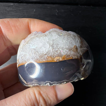 Sugar Amethyst Herz aus Uruguay. Achat Basis  Happy Minerals
