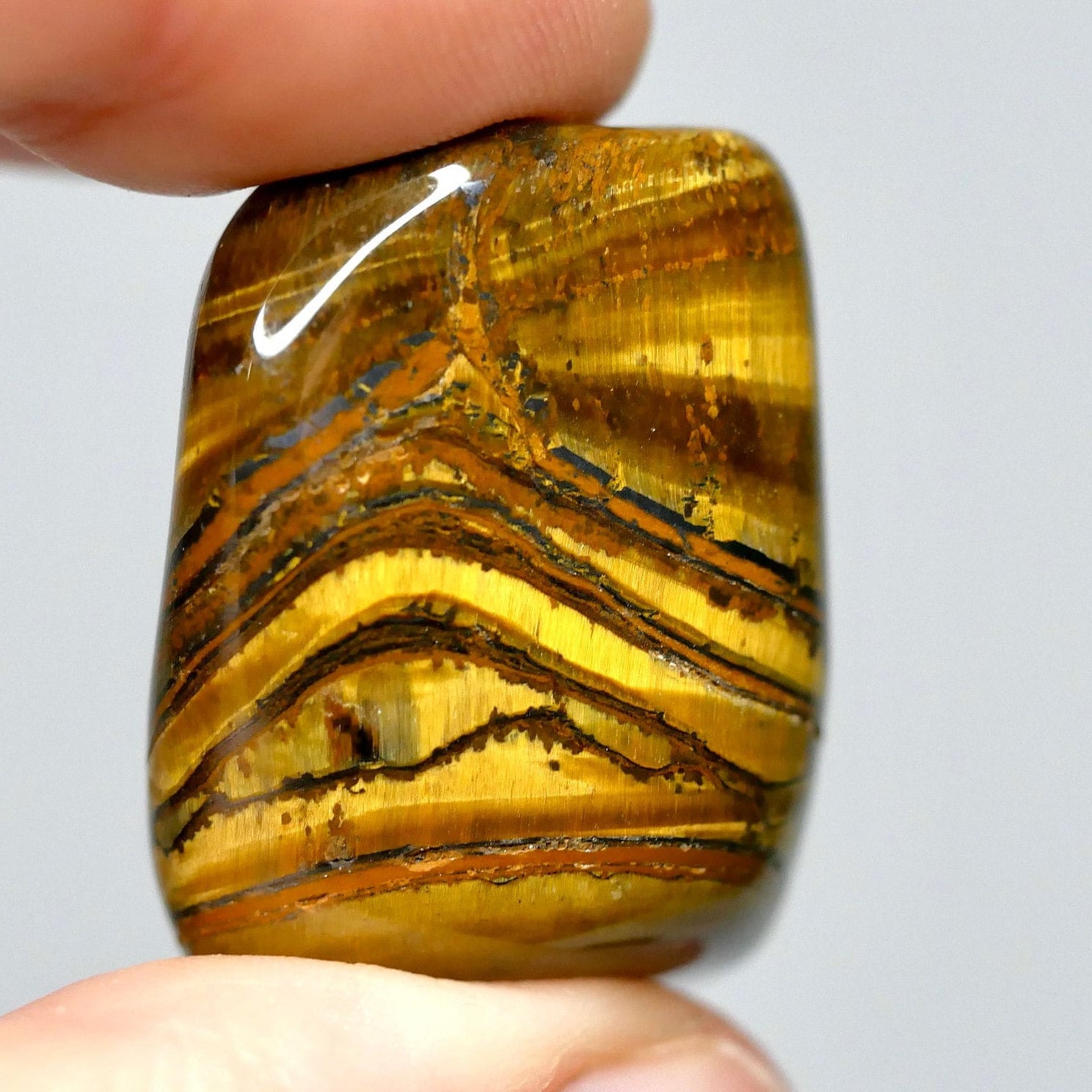 Tigerauge Trommelstein | goldbrauner Kristall | Handschmeichler | Mut Selbstvertrauen Fokus | Happy Minerals