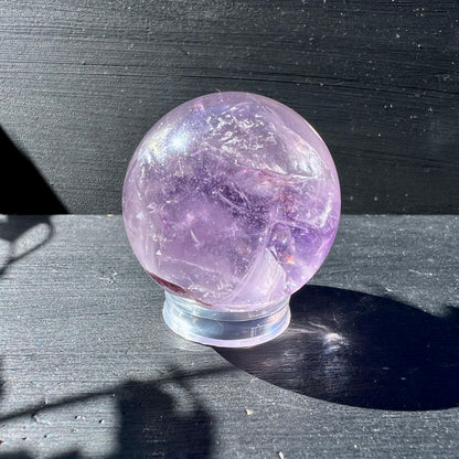 Wunderschöne Amethystkugel mit Regenbögen. 38mm. | Happy Minerals