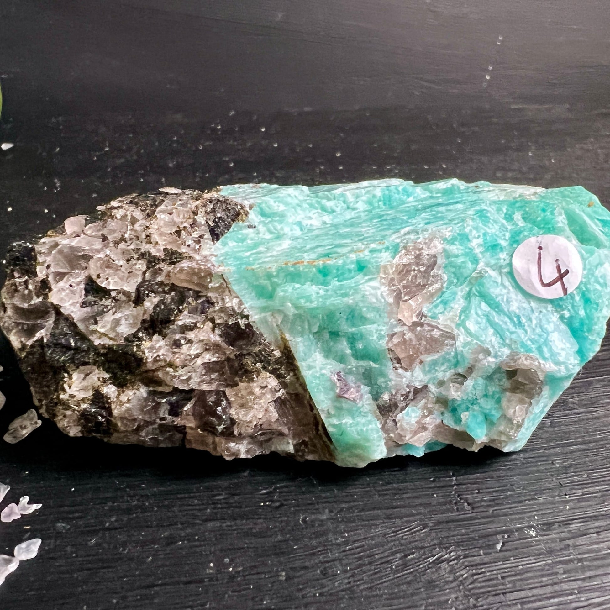 Amazonit mit Rauchquarz | Ansicht 18 | Happy Minerals