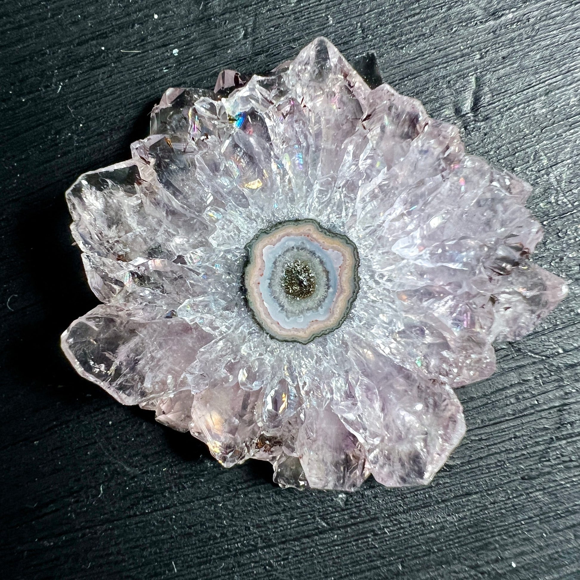 Amethyst Sonne Stalaktit | Uruguay | Regenbogenreflexe | schillernde Oberfläche | Happy Minerals