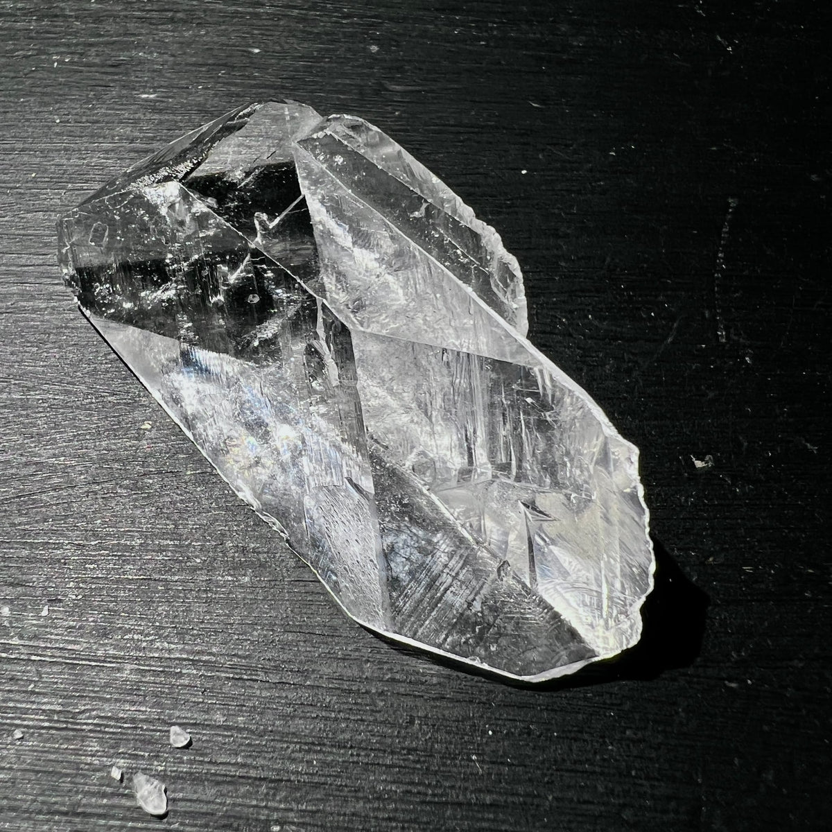 Bergkristall | Rohstein | Madagaskar | klar | Prisma | natürliche Kanten | Happy Minerals