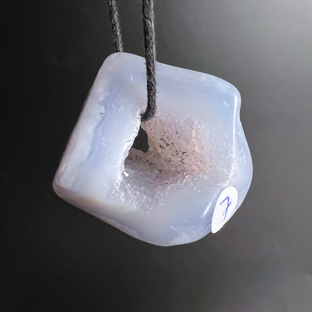 Blauer Chalcedon | Ansicht 19 | Happy Minerals