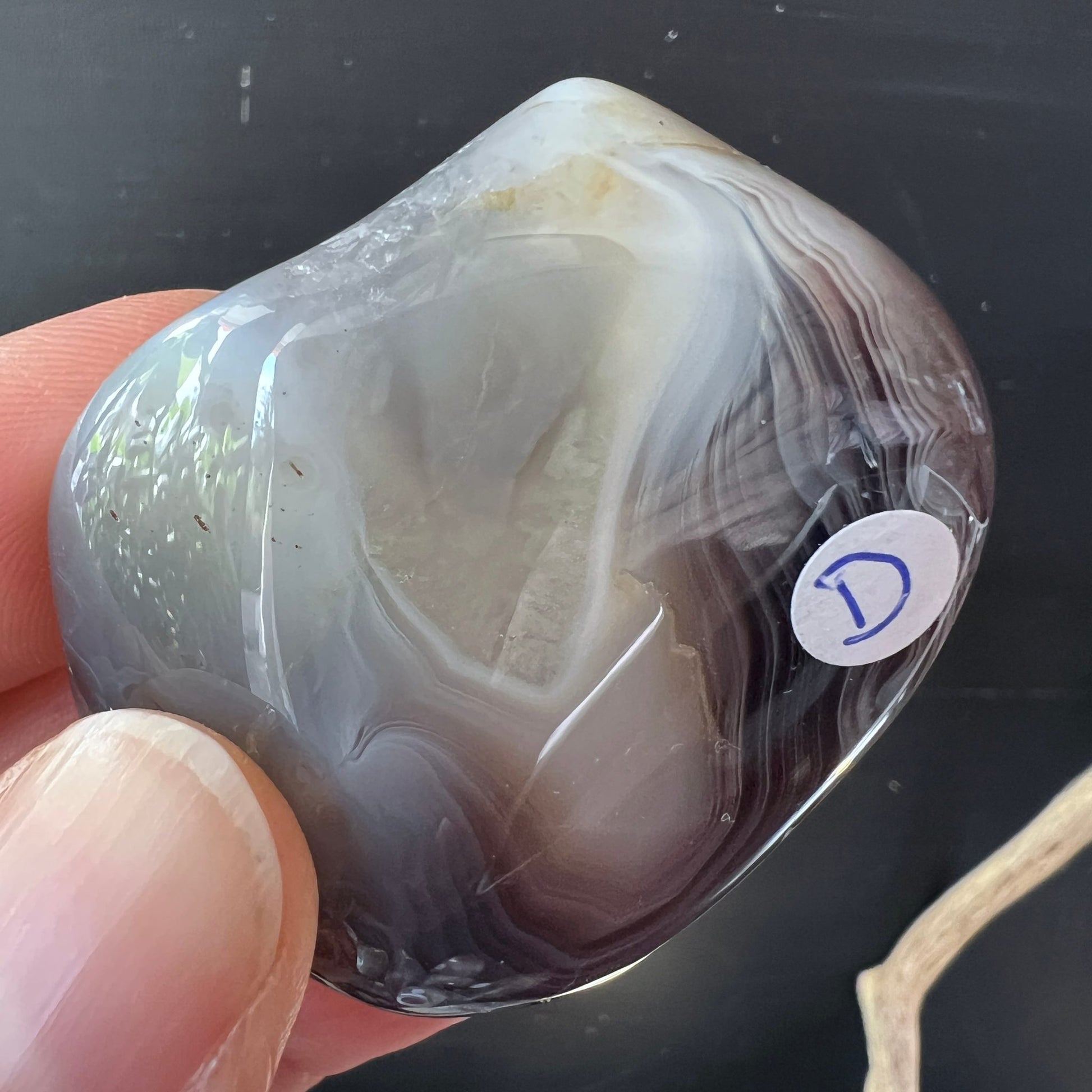 Botswana Achat Handschmeichler D | grau-beige Farbtöne | natürliche Maserung | poliert | Happy Minerals Edelstein