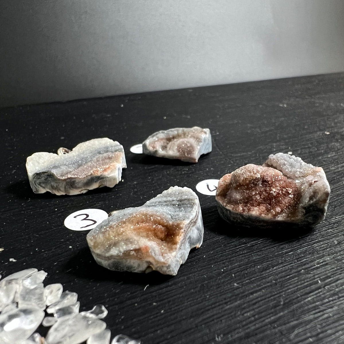 Chalcedon Rose aus Brasilien | Ansicht 10 | Happy Minerals