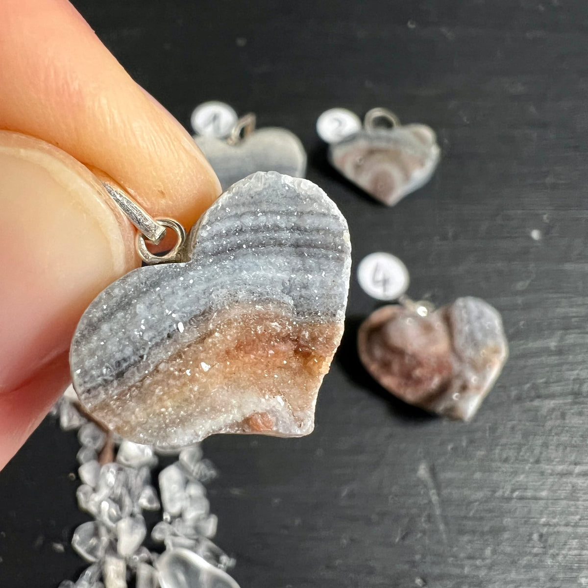 Chalcedon Rose aus Brasilien | Ansicht 9 | Happy Minerals