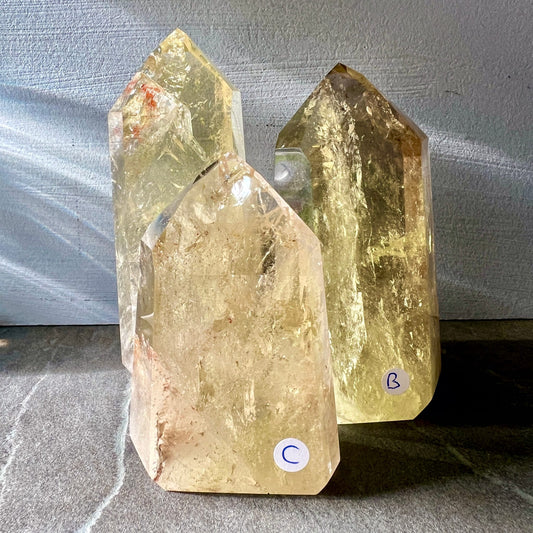 Citrin Spitzen Gruppe | Varianten B und C | strahlendes Gold | Brasilien Naturstein | Happy Minerals