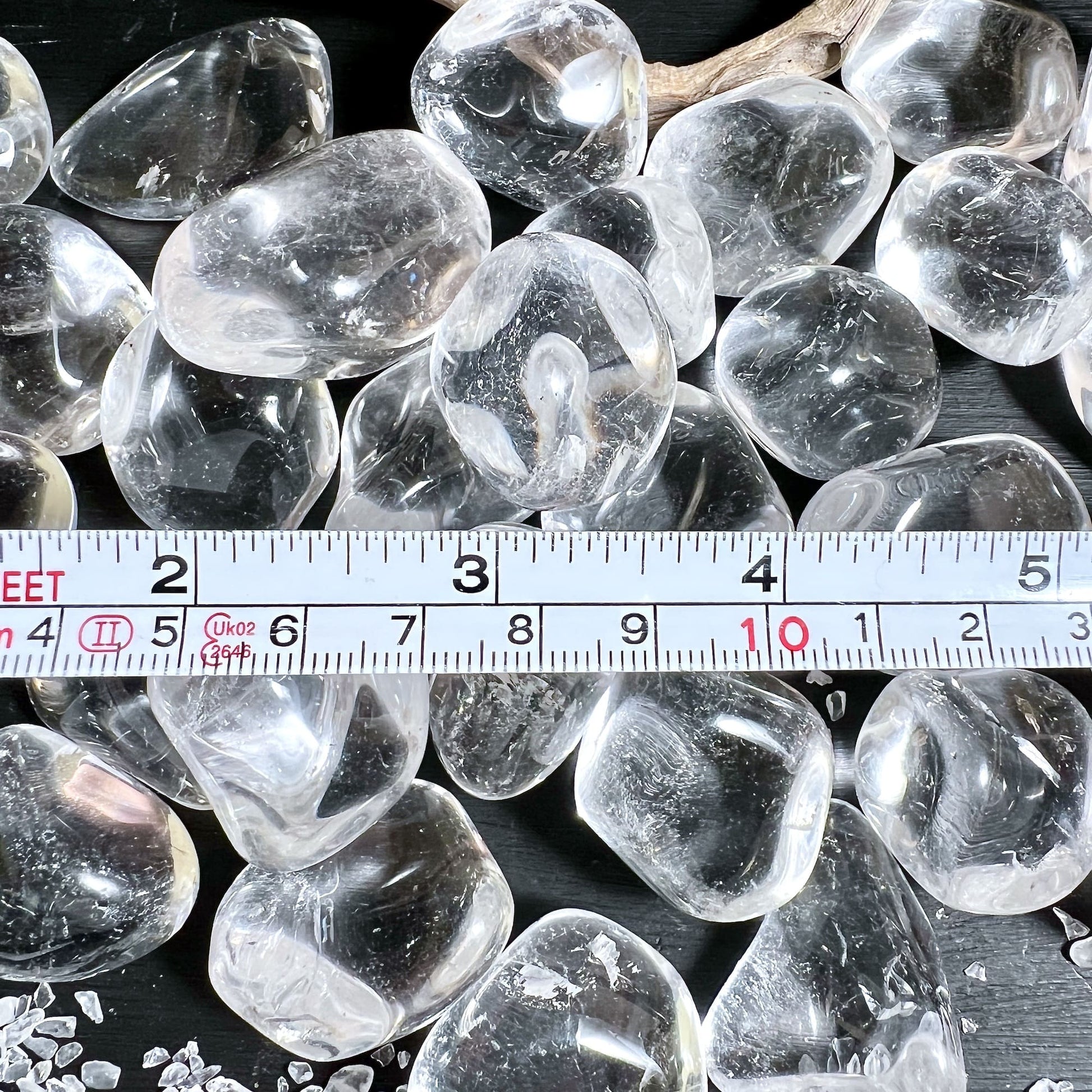 Clear Quartz Tumbled Stones, natürliche Klarheit & Energie | Happy Minerals
