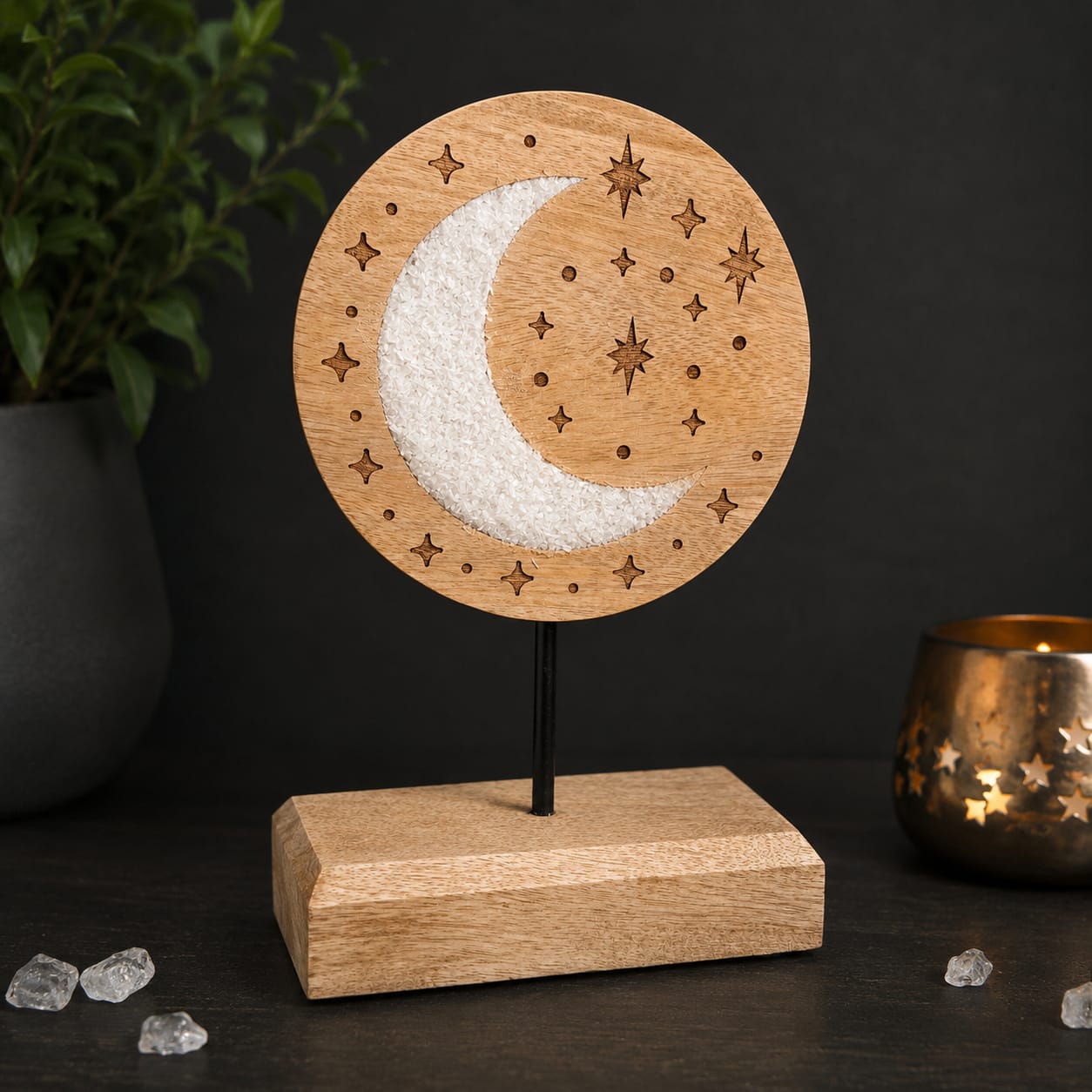 Mondsichel Mangoholz Selenit | warmes Holz | Sterne graviert | Kristalle & Kerze | mystisch | Happy Minerals