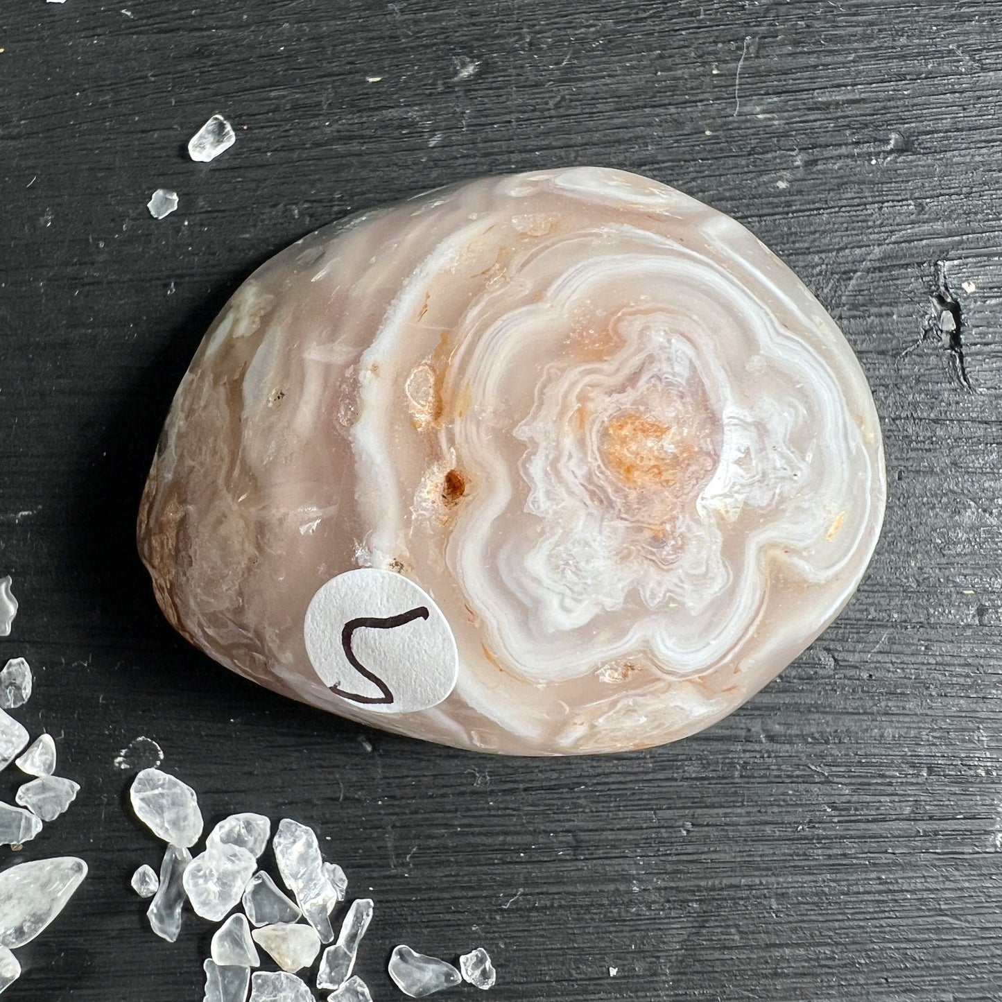 Enhydro Achat | Variante 5 | Brasilien | poliert | rosa Bänderung | Spiralen | Happy Minerals