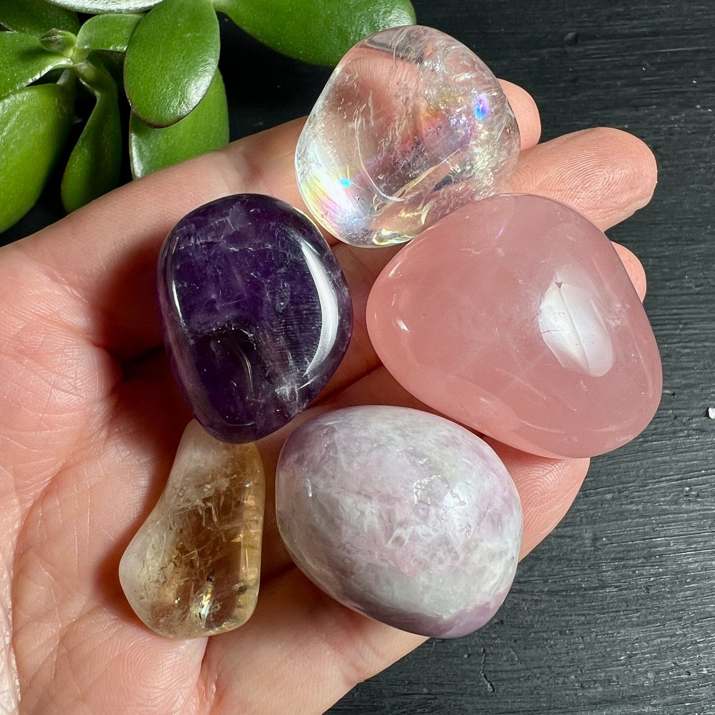 Handgehaltene Edelstein Trommelsteine | schimmernder Angel Aura | zarter Kunzit | Happy Minerals Qualität