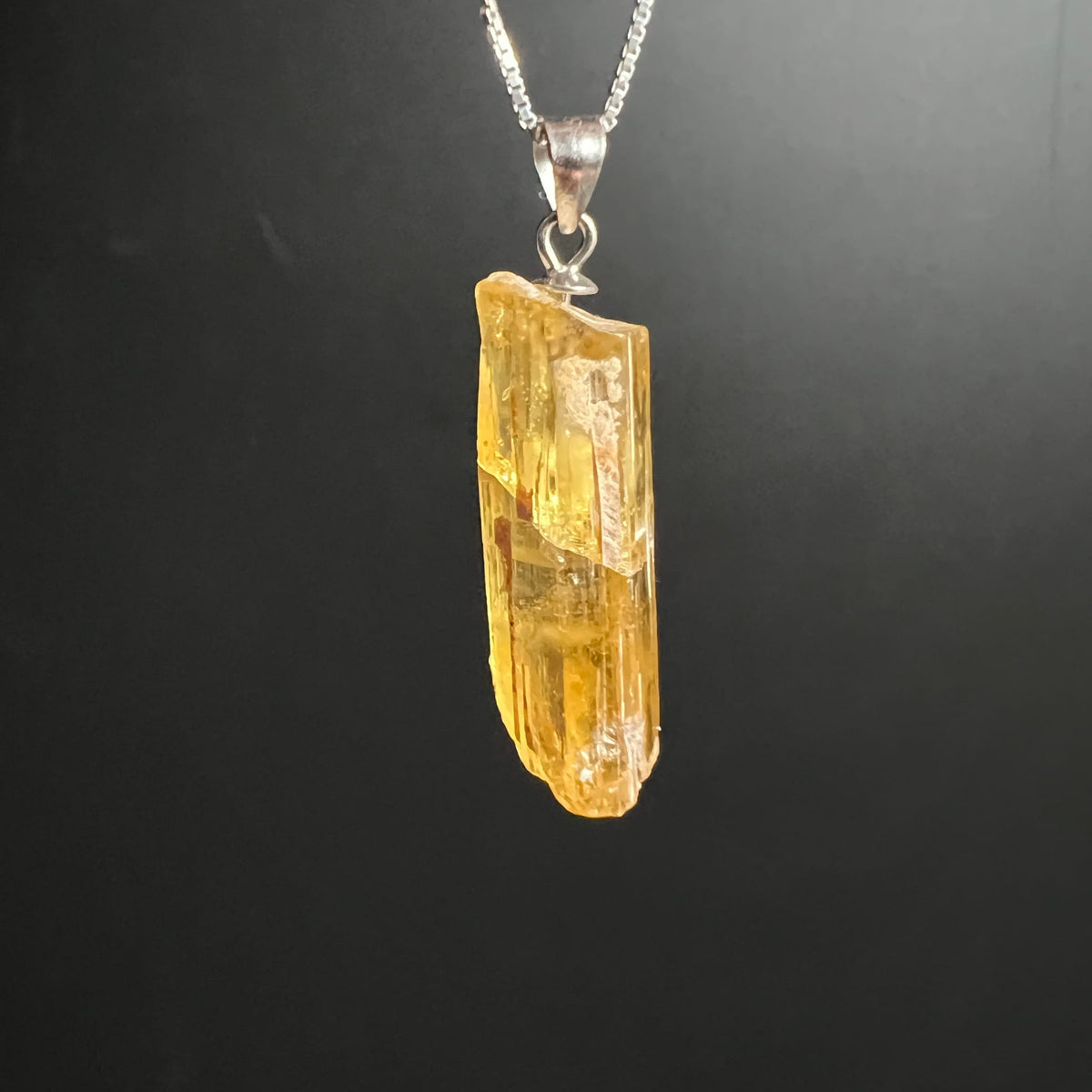 Heliodor | Rohstein | Anhänger | 925er Silberöse | Kette | goldgelber Kristall | Brasilien | Happy Minerals