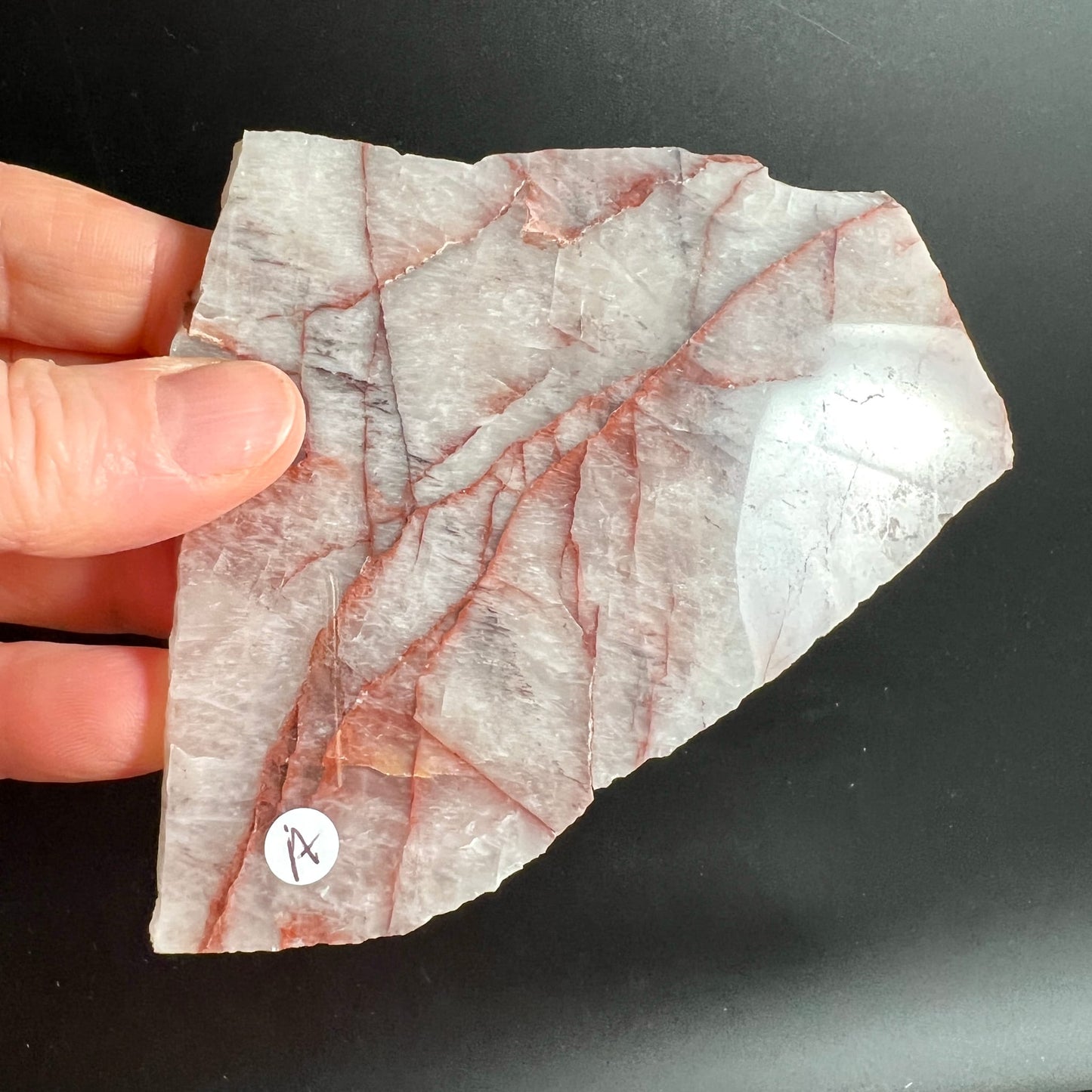Hematoid | Quarz | Variante | A | glänzende | Oberfläche | Feuerquarz | Platte | Madagaskar | Happy | Minerals