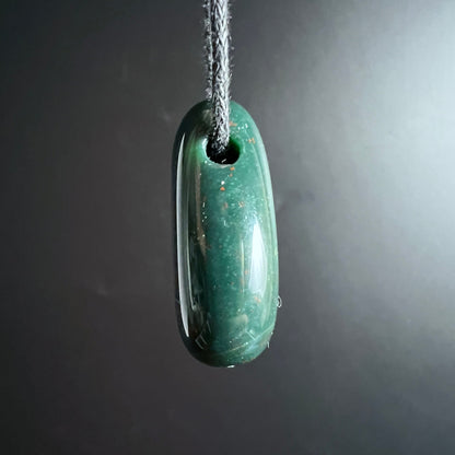 Heliotrope Pendant 30x20mm | Healing Stone for Courage and Grounding