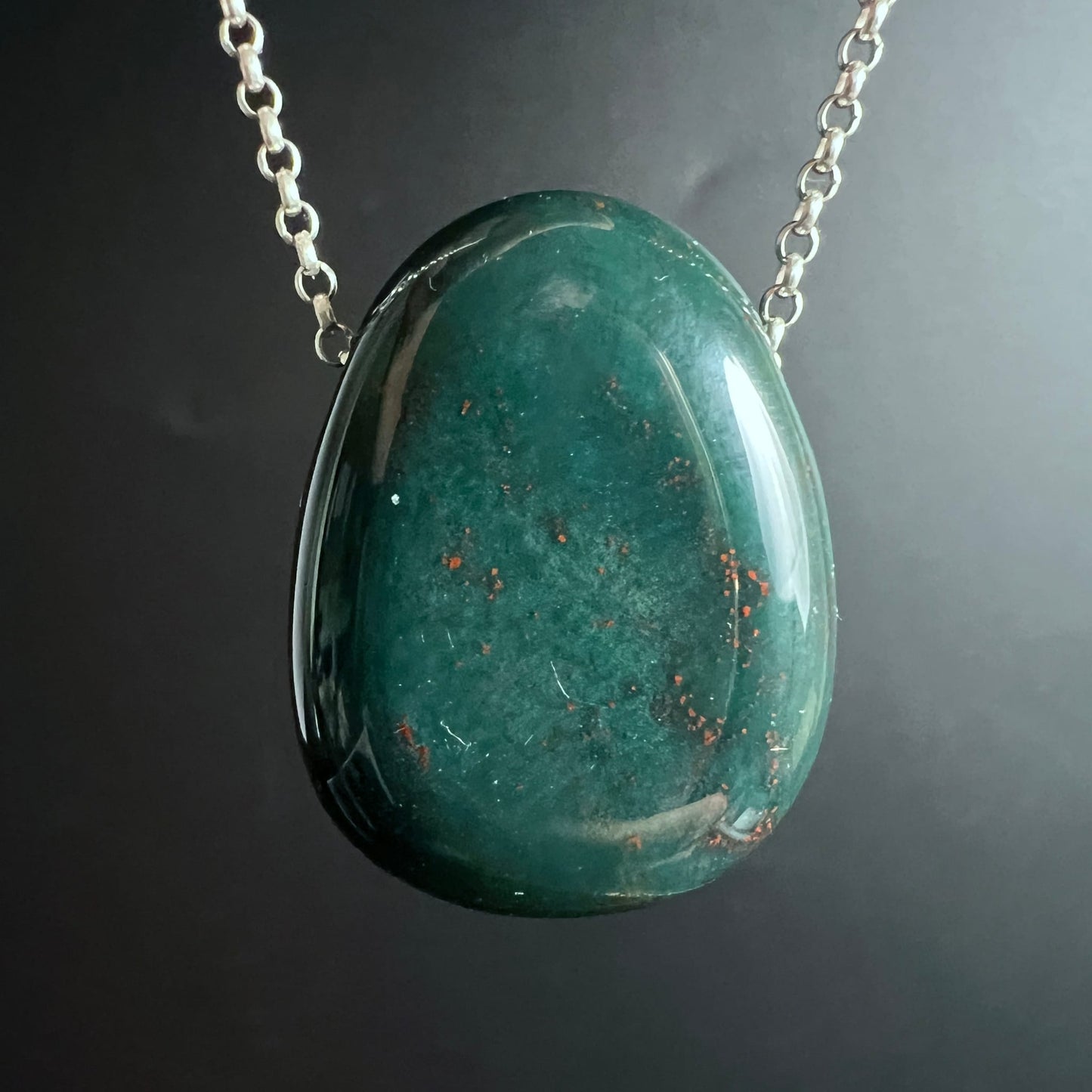 Heliotrope Pendant 30x20mm | Healing Stone for Courage and Grounding