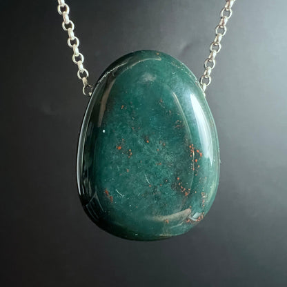 Heliotrope Pendant 30x20mm | Healing Stone for Courage and Grounding
