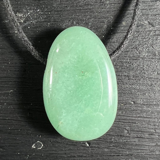 Aventurin Anhänger mit verstellbarem Band - Happy Minerals
