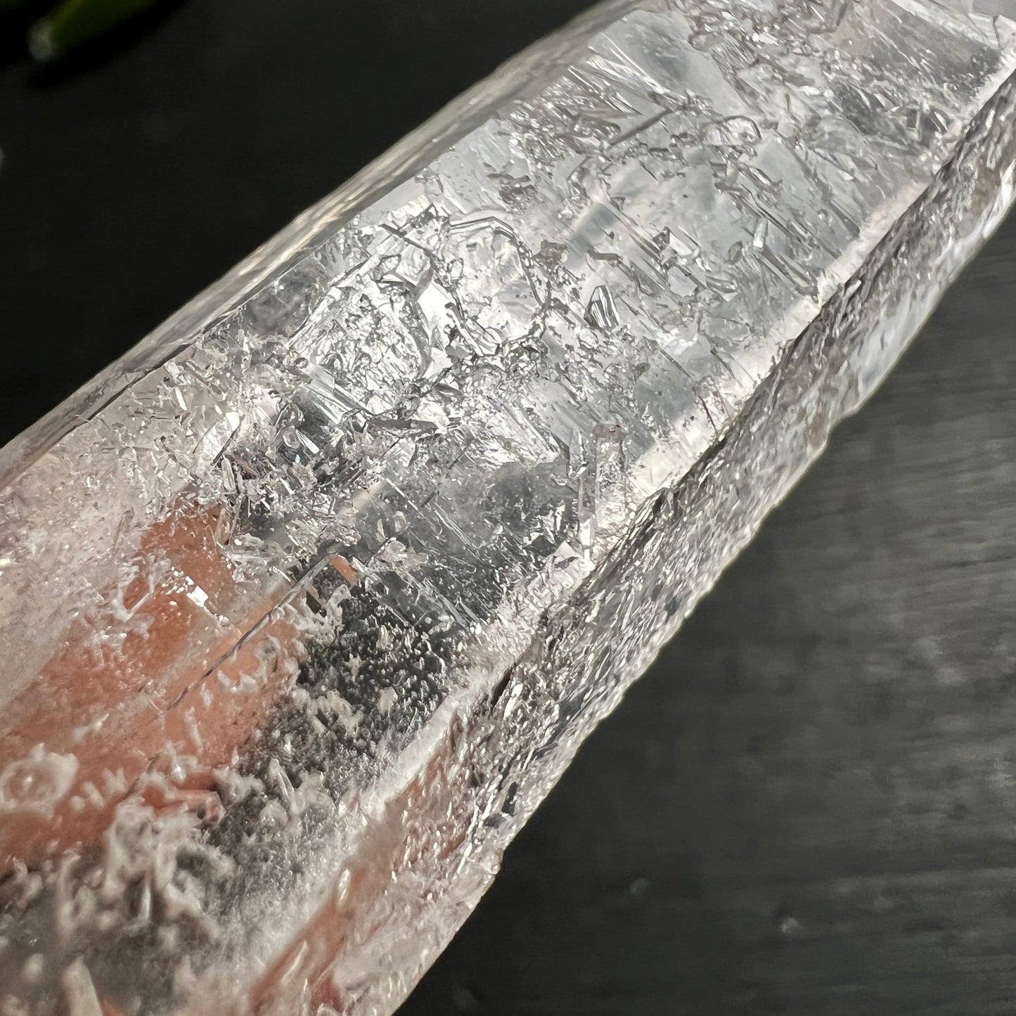 Lemuria Quarz Doppelender | Treppenwachstum & Wachstumslinien am Körper | transparenter Kristall | Happy Minerals