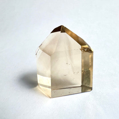 Naturcitrin Spitze frontal | helle Basis | dunkle Spitze | natürliche Farbverläufe | poliert | Happy Minerals