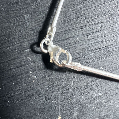 Hochglanzpolierte Omega-Kette 925 Silber – luxuriöser Glanz | Happy Minerals