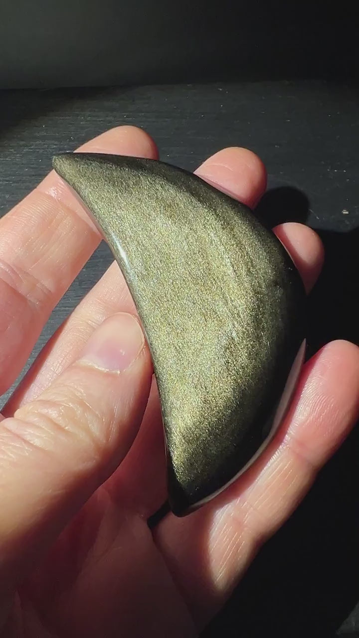Goldobsidian Mond Handschmeichler 72mm Video | Happy Minerals