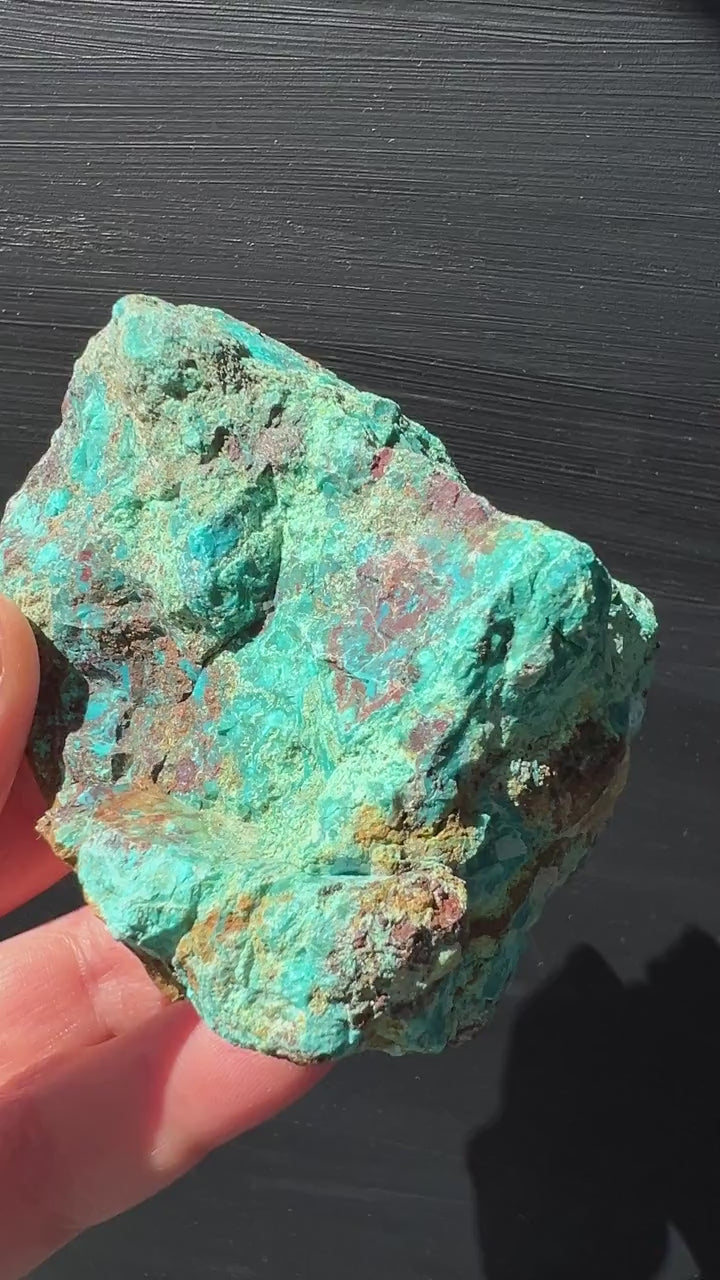Chrysokoll Rohstein 75x60x55mm | Kommunikation und Herzöffnung Video | Happy Minerals