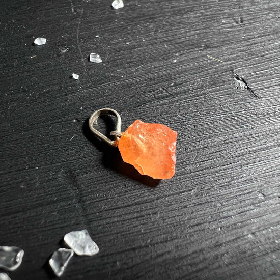 Oranger Spessartin Granat Anhaenger Unikat aus Brasilien