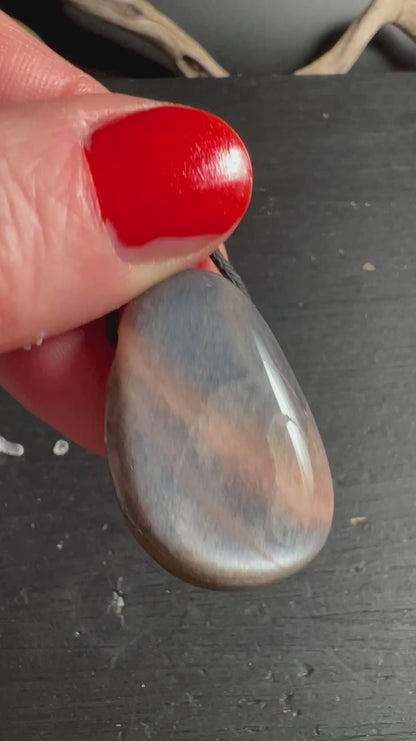 Moonstone Pendant 3cm | Intuition and Feminine Energy