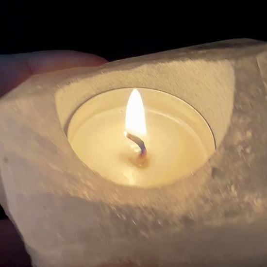 Bergkristall Teelichthalter 12cm | Klarheit und Licht für deinen Raum Video | Happy Minerals