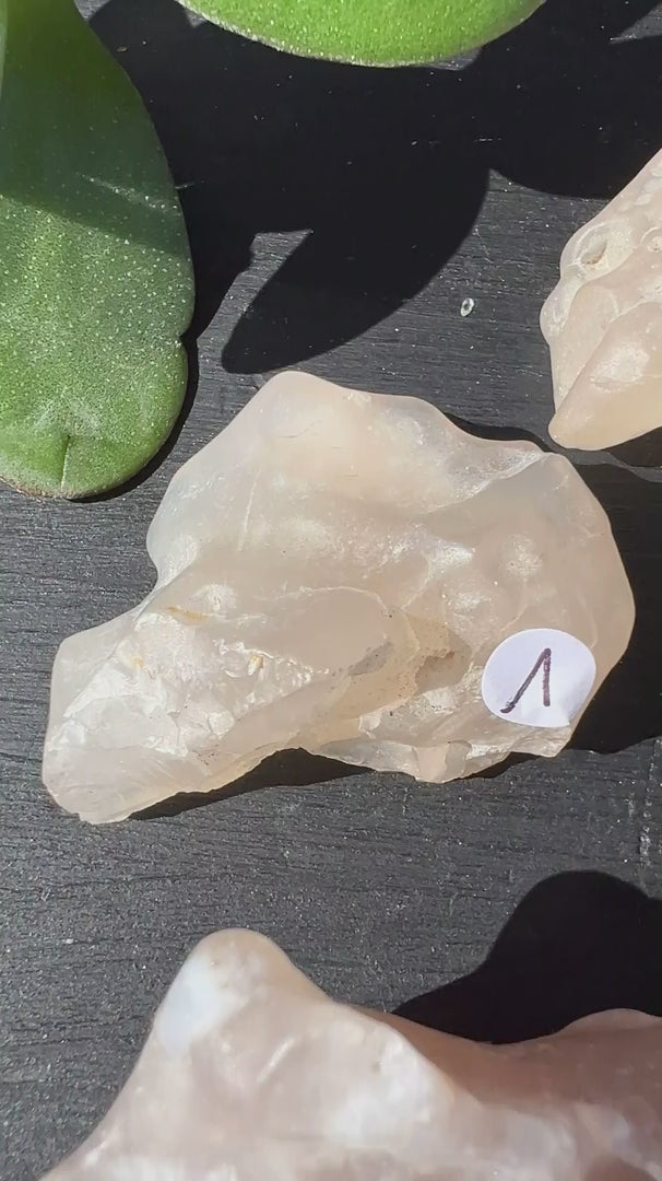 Gobi Naturkristalle, du kannst wählen. Das Video zeigt Variante 1-7.