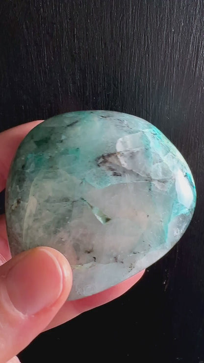 Quantum Quattro Chrysocolla Palm Stone 6cm | for harmony and heart opening | Rarity!!