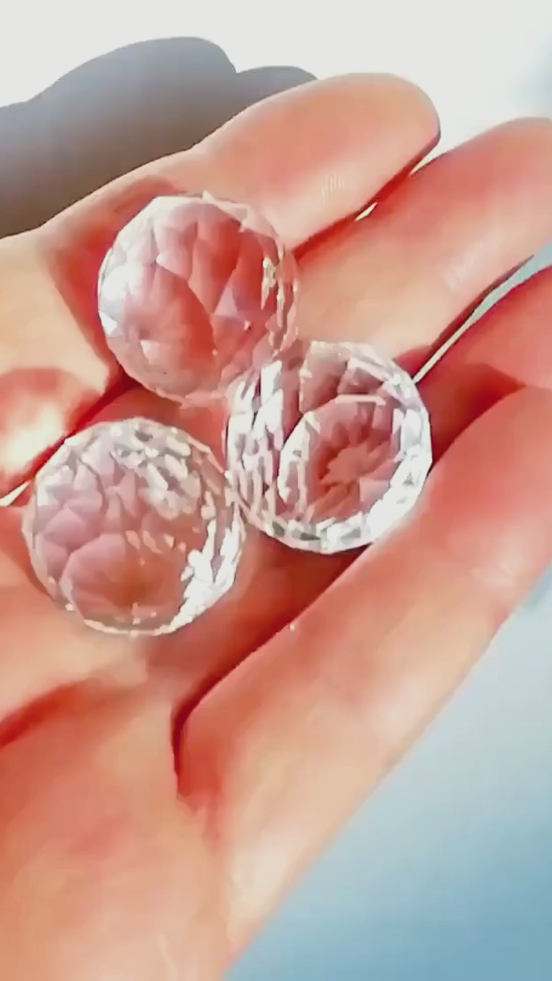 2cm regenbogenkristall-sonnenfaenger-lichtbrechung-happy-minerals