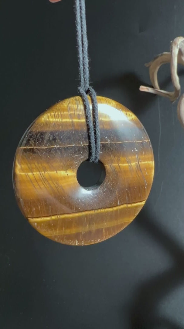 Tigerauge Donut Anhänger an verstellbarem Band