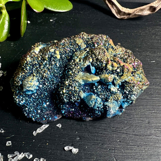 Schillernder Rainbow Aura Amethyst Cluster | Brasilien | Irisierendes Funkeln | Winzige Kristalle | Happy Minerals